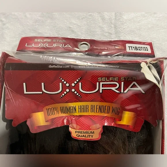 New Selfie Star Luxuria 100 %Human Hair Blended wig🍁🍁 - Picture 10 of 10